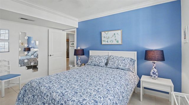 625 Oaks Drive 808, Pompano Beach, FL 33069