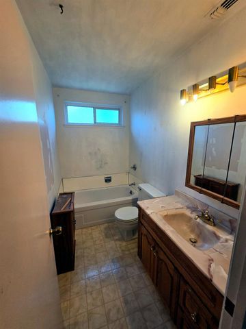 10229 S White Rock Rd, Rancho Cordova, CA 95670