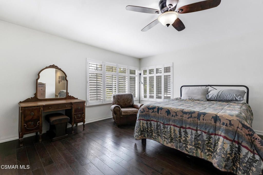 Image 17 of property listing at 22340 Germain Street 3, Chatsworth, CA 91311