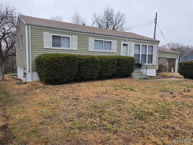 3437 Elmhurst Drive, Bel Ridge, MO 63121