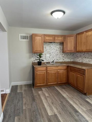 3437 Elmhurst Drive, Bel Ridge, MO 63121