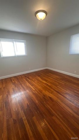 3437 Elmhurst Drive, Bel Ridge, MO 63121