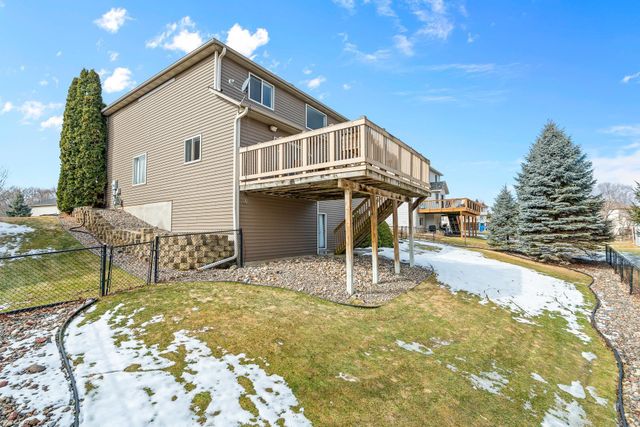 6785 Wildflower Drive S, Cottage Grove, MN 55016