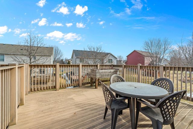 6785 Wildflower Drive S, Cottage Grove, MN 55016