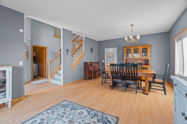 6785 Wildflower Drive S, Cottage Grove, MN 55016