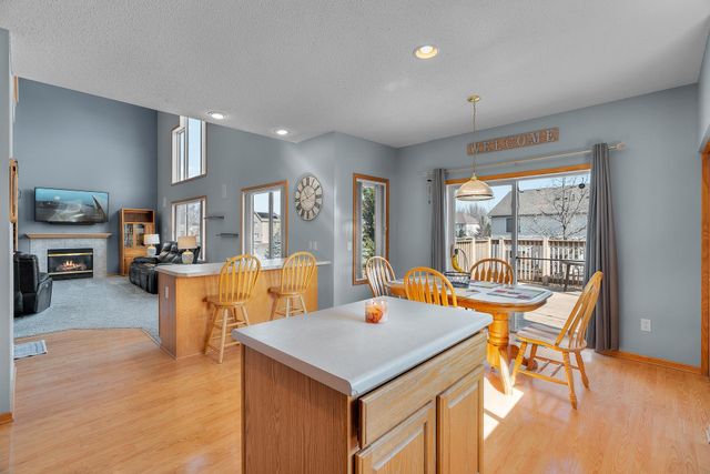 6785 Wildflower Drive S, Cottage Grove, MN 55016