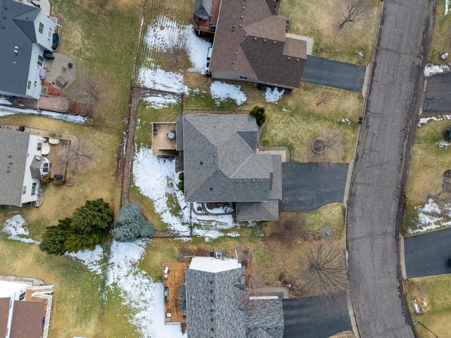 6785 Wildflower Drive S, Cottage Grove, MN 55016