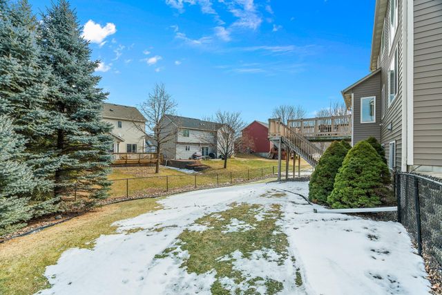 6785 Wildflower Drive S, Cottage Grove, MN 55016