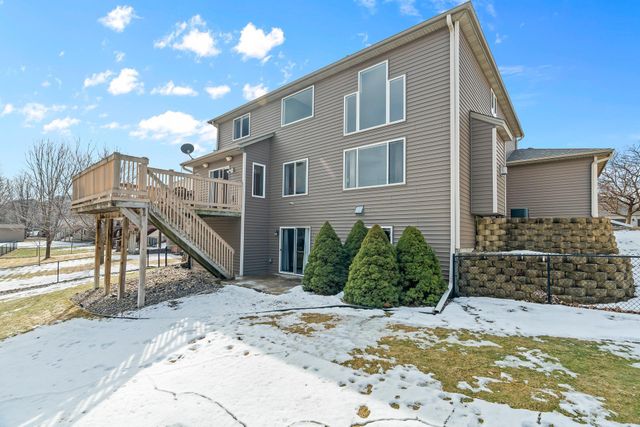 6785 Wildflower Drive S, Cottage Grove, MN 55016