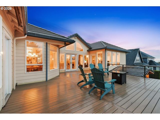 2031 Nw COLUMBIA SUMMIT Dr, Camas, WA 98607