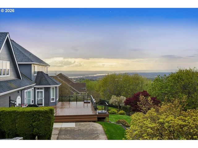 2031 Nw COLUMBIA SUMMIT Dr, Camas, WA 98607