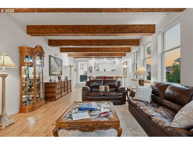 2031 Nw COLUMBIA SUMMIT Dr, Camas, WA 98607