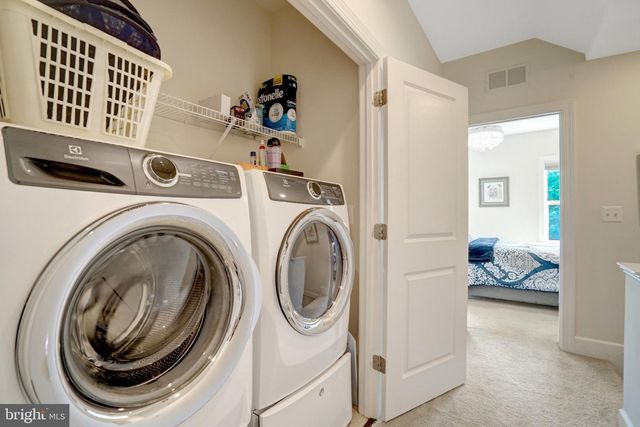 3683 AMBROSE HILLS RD, Falls Church, VA 22041