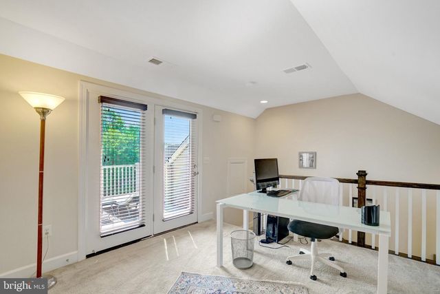 3683 AMBROSE HILLS RD, Falls Church, VA 22041