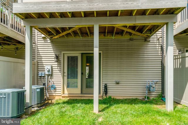 3683 AMBROSE HILLS RD, Falls Church, VA 22041