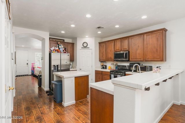 6960 Rioja Court, Sparks, NV 89436