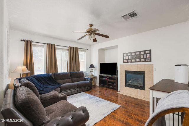 6960 Rioja Court, Sparks, NV 89436