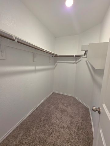 1215 Knoll Drive, Ennis, TX 75119