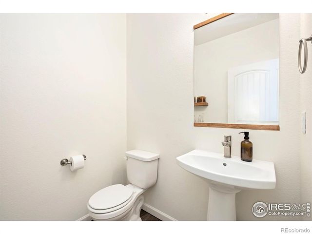 4355 24th St Rd 2101, Greeley, CO 80634