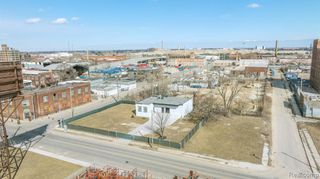 6474 Russell Street, Detroit, MI 48211