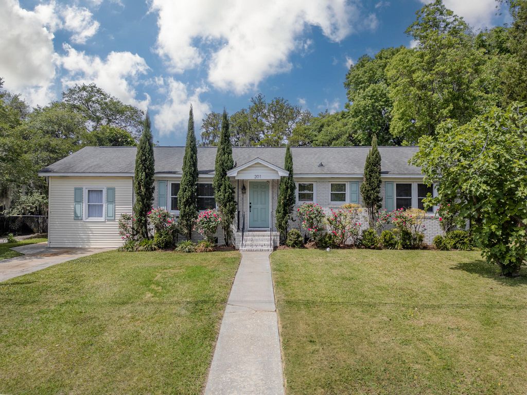 201 Culver Avenue, Charleston, SC 29407