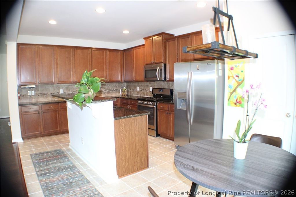 908 Merchants Court, Sanford, NC 27330 — photo 11