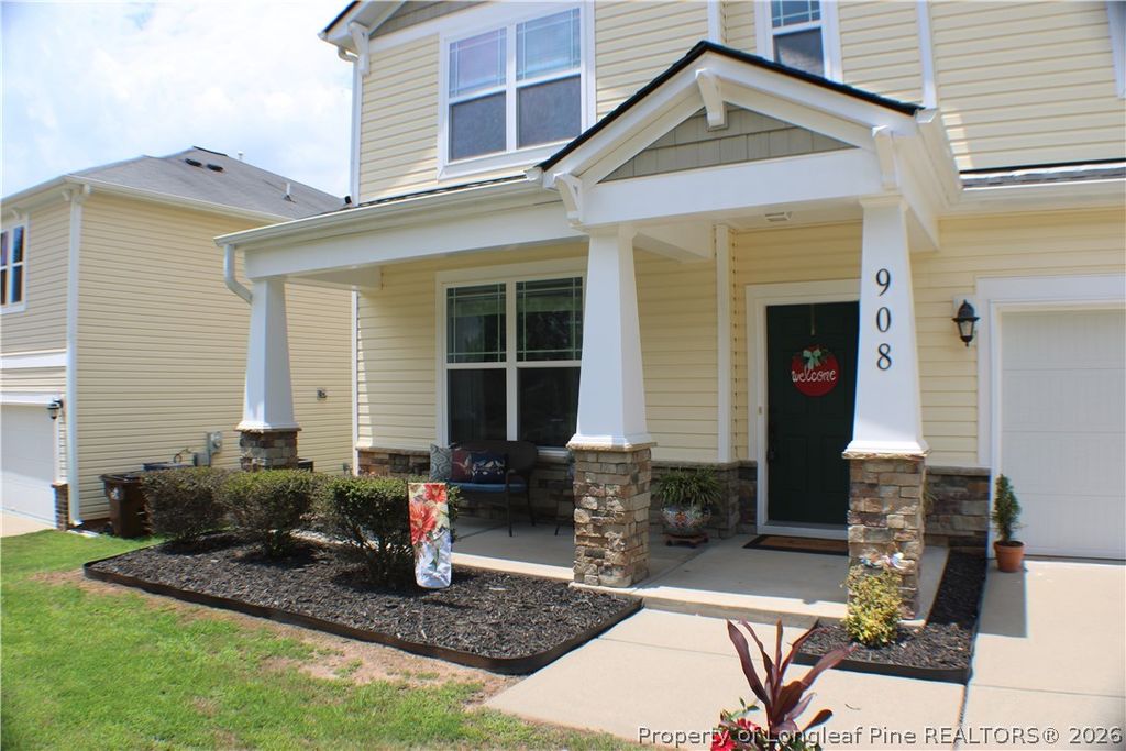 908 Merchants Court, Sanford, NC 27330 — photo 3