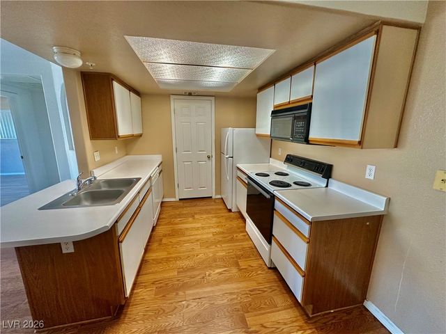 3550 Bay Sands Drive 2097, Laughlin, NV 89029