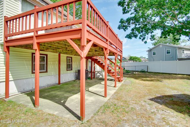 834 Ross Street, Toms River, NJ 08753