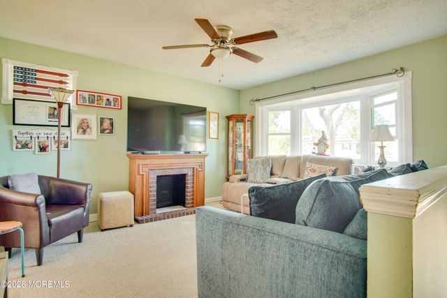 834 Ross Street, Toms River, NJ 08753