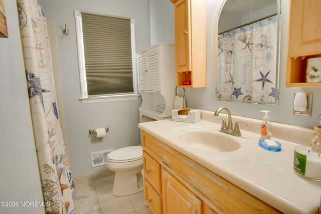 834 Ross Street, Toms River, NJ 08753