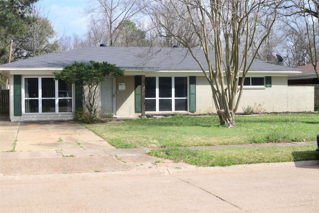 1608 Quin Street, Bossier City, LA 71112