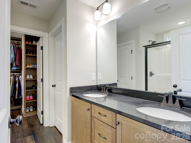 2656 Poplar Cove Drive NW, Concord, NC 28027