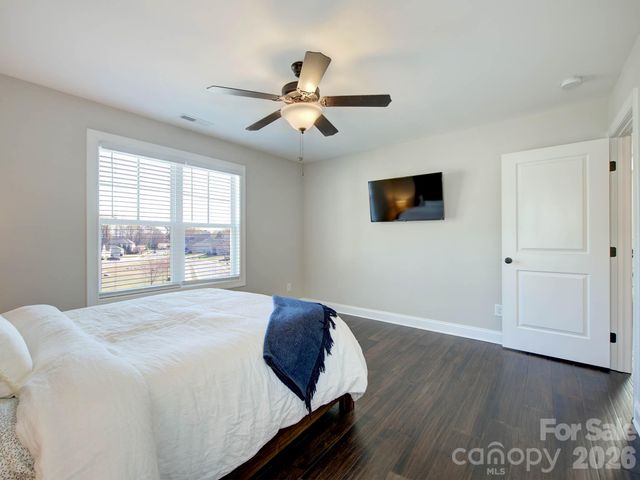 2656 Poplar Cove Drive NW, Concord, NC 28027