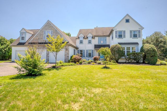 37 Kinglet Drive, Plainsboro, NJ 08536