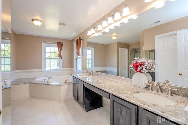 37 Kinglet Drive, Plainsboro, NJ 08536