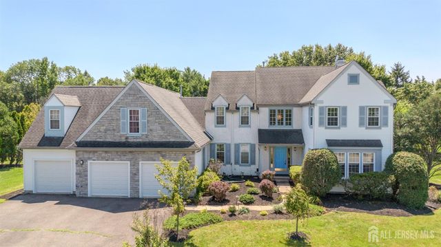 37 Kinglet Drive, Plainsboro, NJ 08536