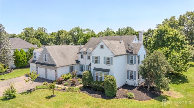 37 Kinglet Drive, Plainsboro, NJ 08536