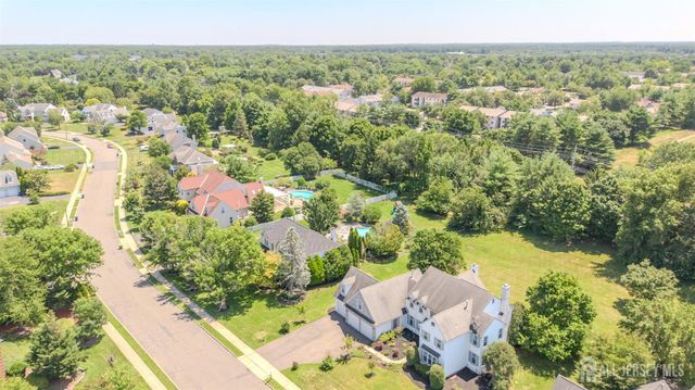 37 Kinglet Drive, Plainsboro, NJ 08536