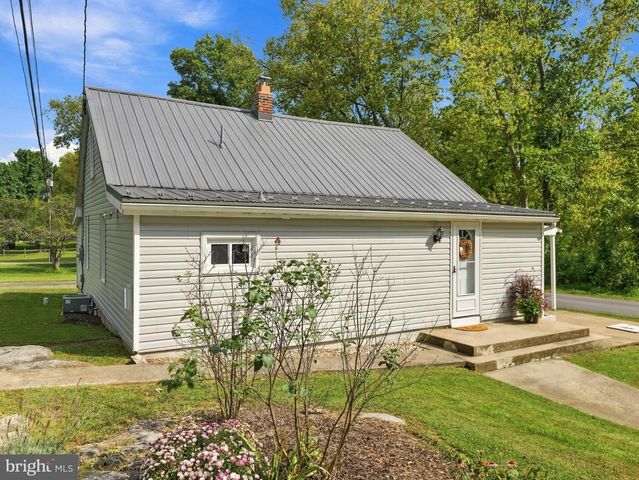 15848 LOCKWOOD RD, Williamsport, MD 21795