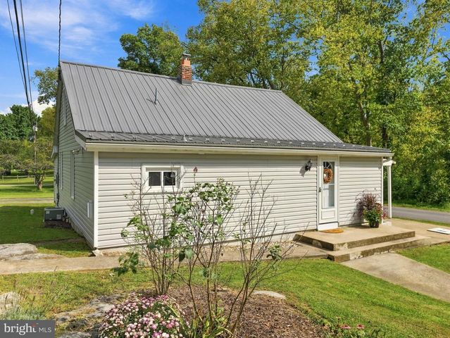 15848 LOCKWOOD RD, Williamsport, MD 21795