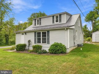 15848 LOCKWOOD RD, Williamsport, MD 21795