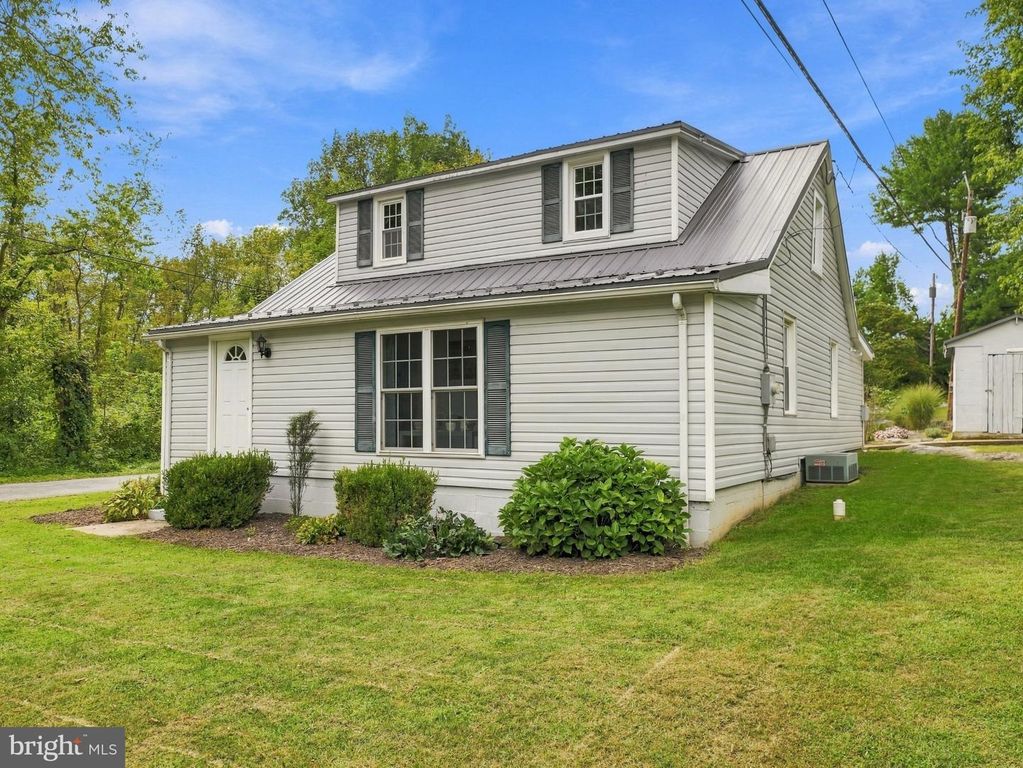 15848 LOCKWOOD RD, Williamsport, MD 21795