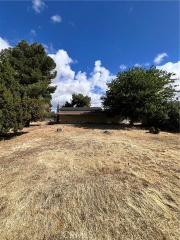 16345 Cashew, Hesperia, CA 92345