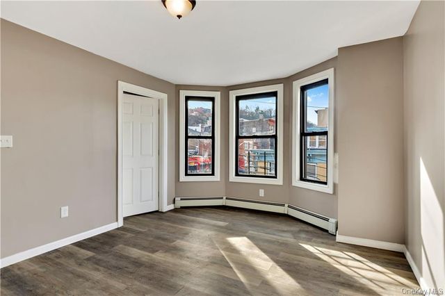 23 Park Hill Avenue, Yonkers, NY 10701