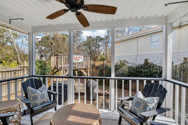 111 Travellers Way, St Simons Island, GA 31522
