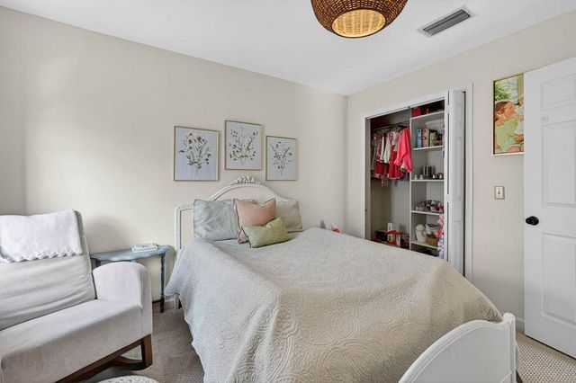 111 Travellers Way, St Simons Island, GA 31522