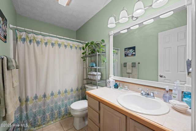 211 Mahaffey Court, New Bern, NC 28560