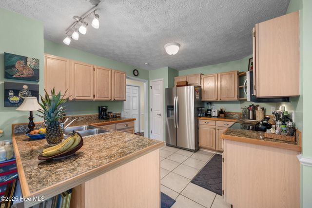 211 Mahaffey Court, New Bern, NC 28560