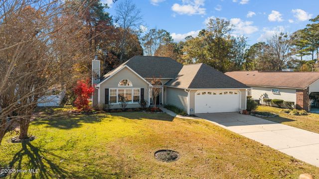 211 Mahaffey Court, New Bern, NC 28560